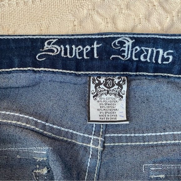 SWEET JEANS Blue Medium Dark Wash Capri Jeans Size 20 - Picture 9 of 10